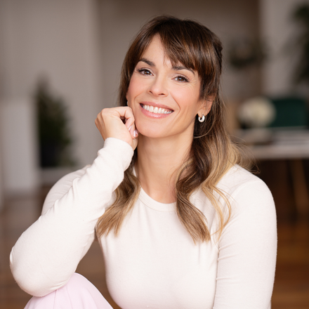 Madeleine Arcand (8)